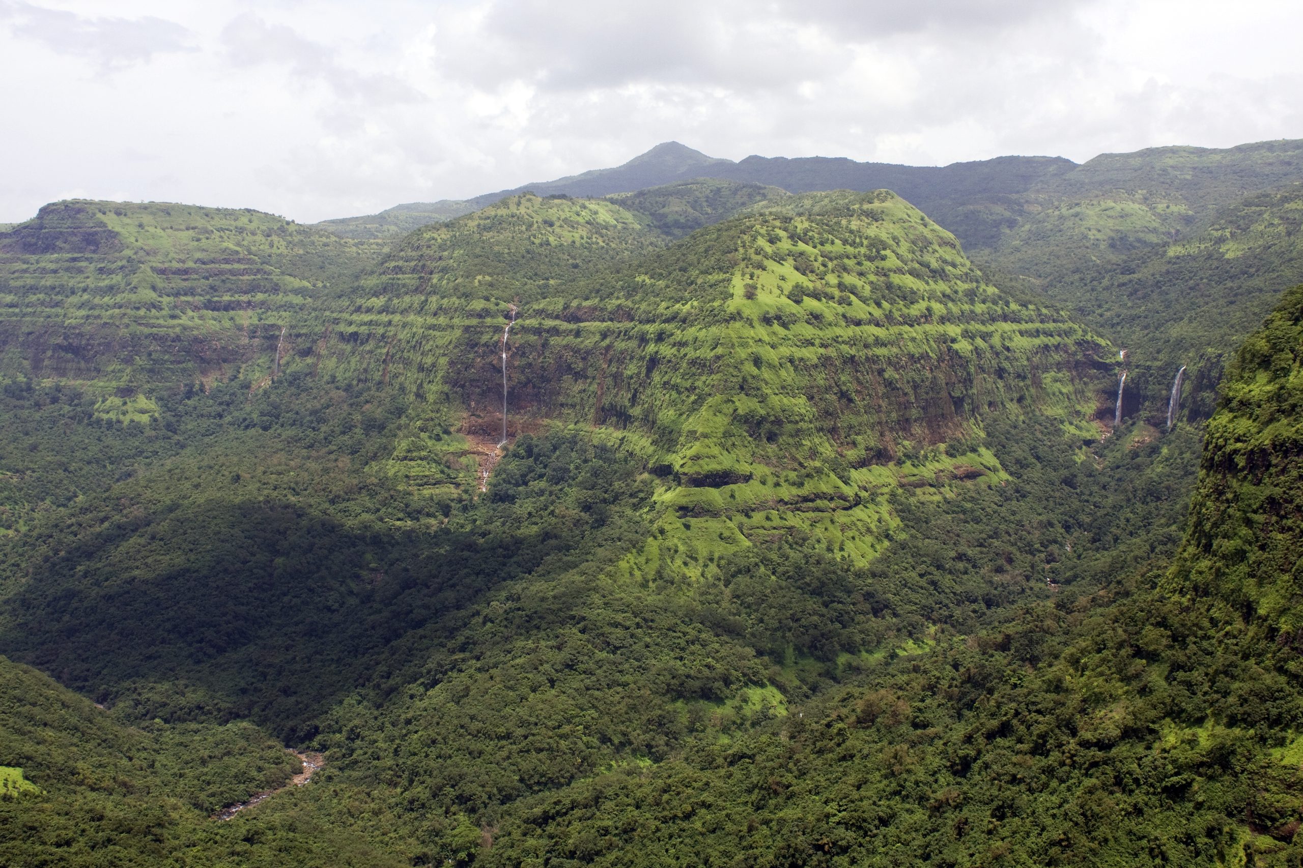 Varandha_ghad-waterfalls-nilgiri Tamil Nadu India Western Ghats Nilgiri hills Mountains Peaks Waterfalls kerala South India Karnatak Haiderabad