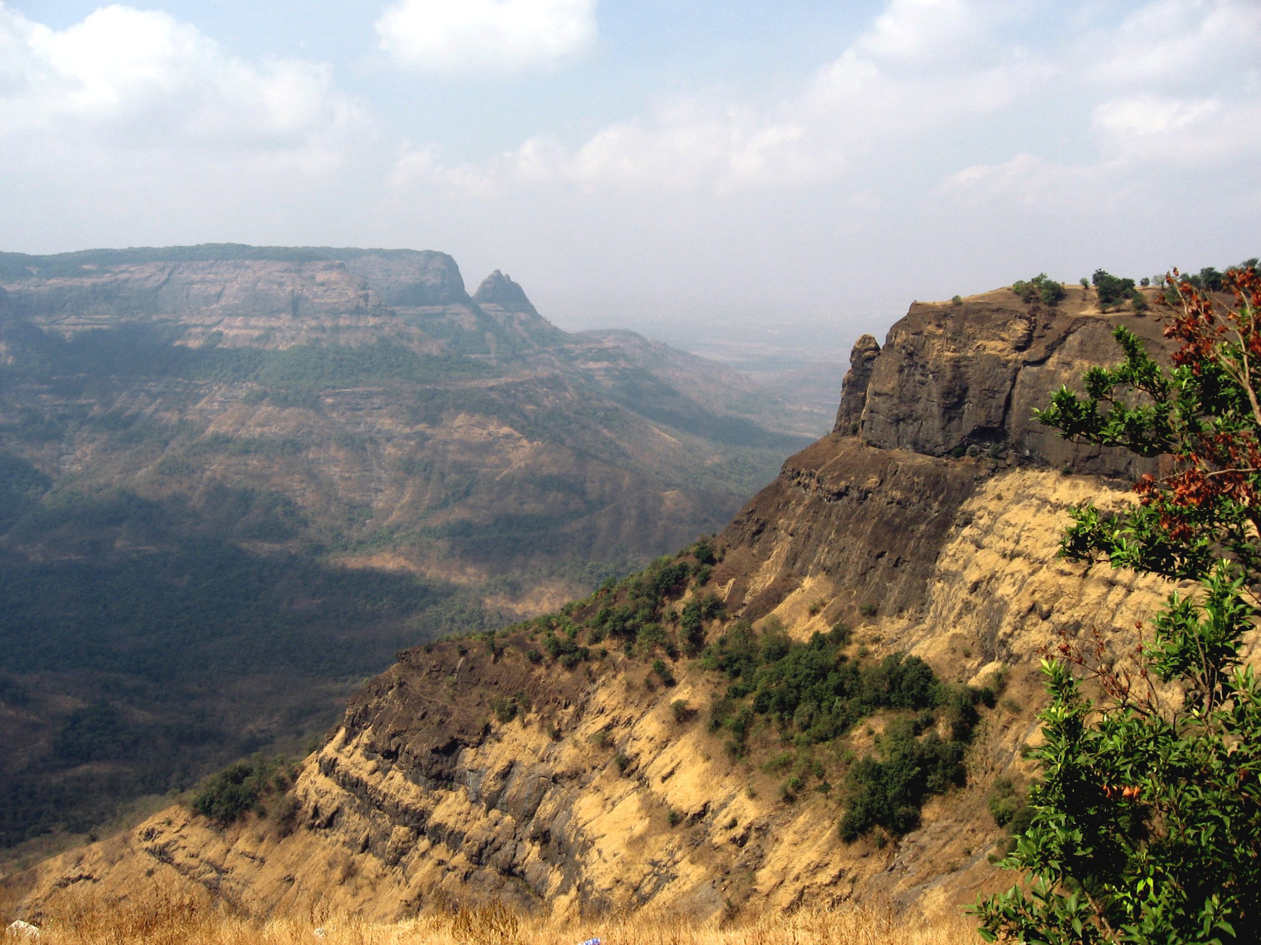 Matheran Tamil Nadu India Western Ghats Nilgiri hills Mountains Peaks Waterfalls kerala South India Karnatak Haiderabad